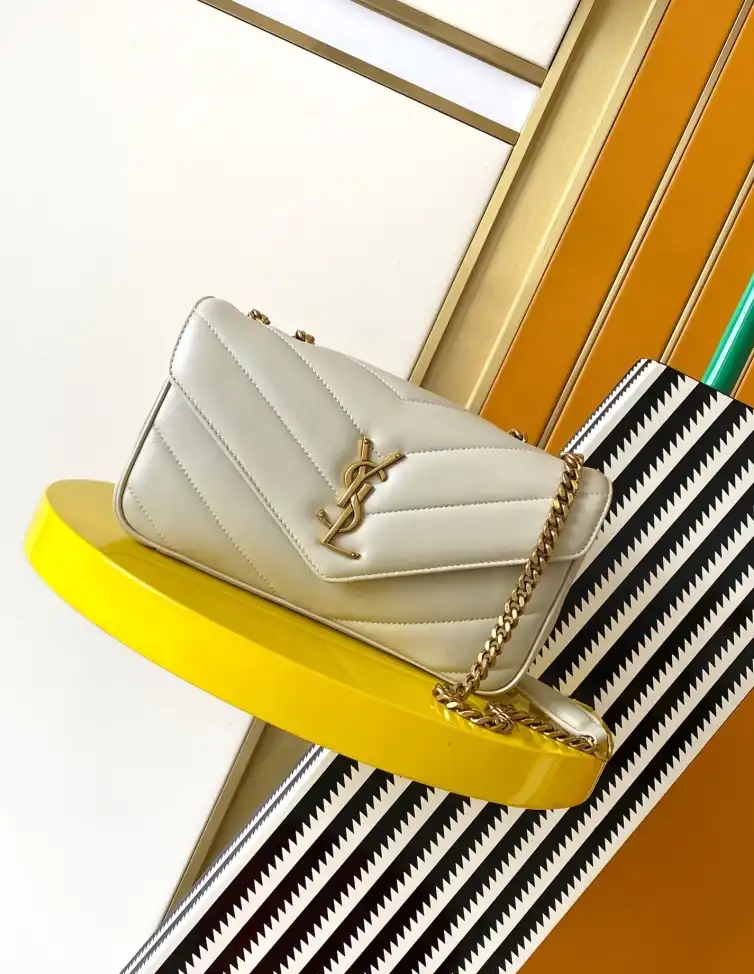 Gvc*1 satchel bags 4334b-0109