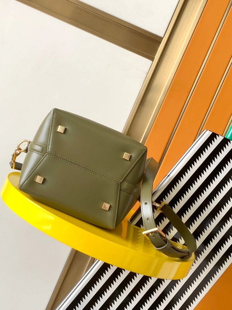 Y51 bucket bags 4334d-0048