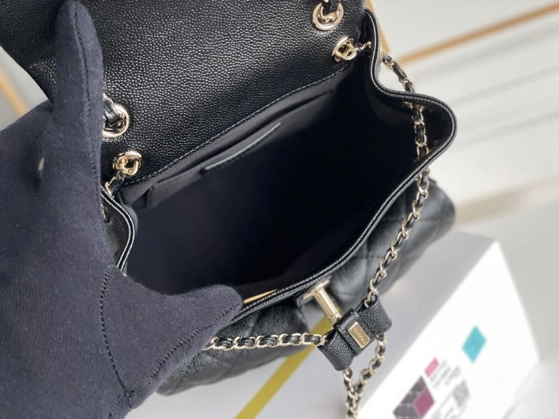 Ch**el backpacks 4345d-0001