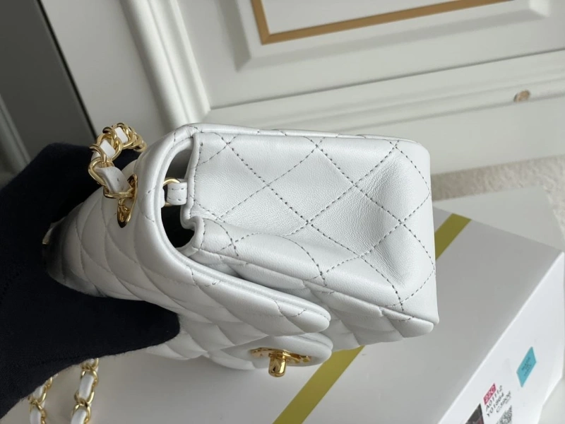 Ch**el cf series bags 4345d-0005