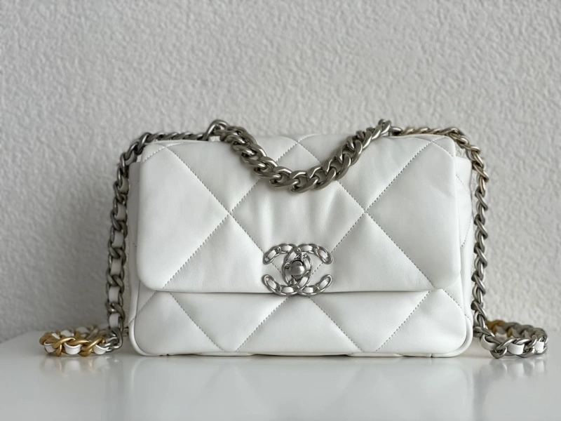 Ch**el 19 bags 4345d-0068