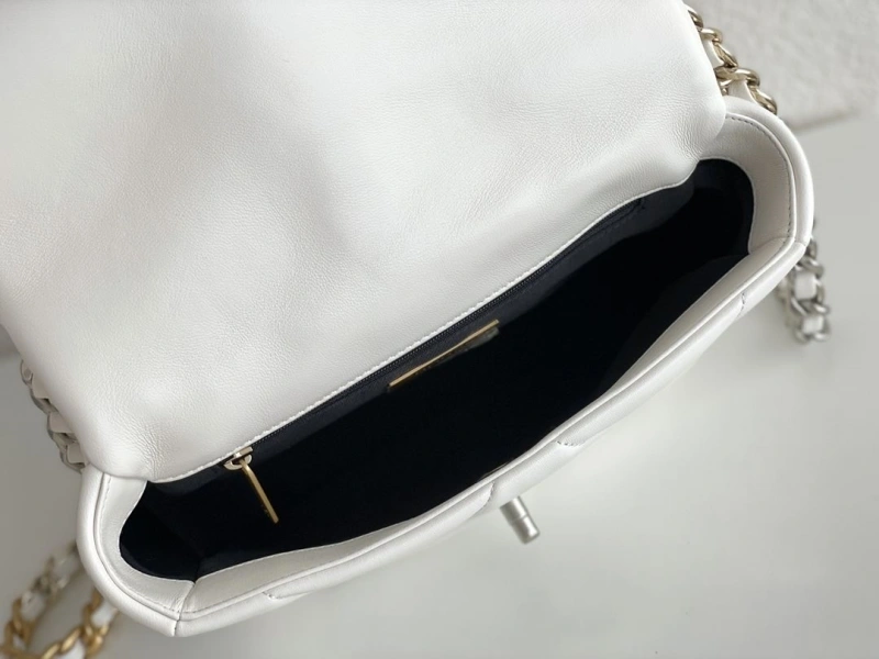 Ch**el 19 bags 4345d-0068
