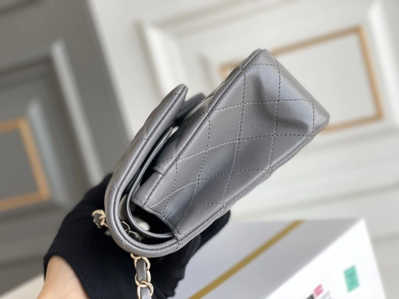 Ch**el cf series bags 4345d-0071