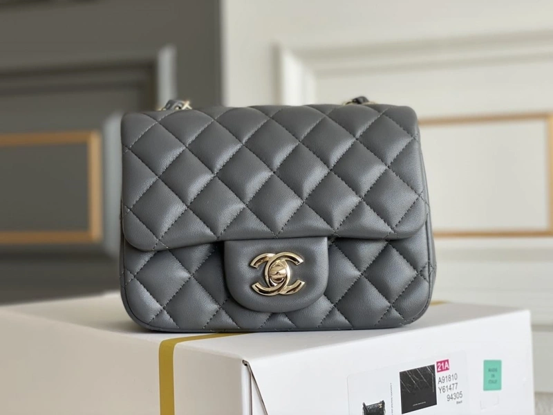 Ch**el cf series bags 4345d-0072