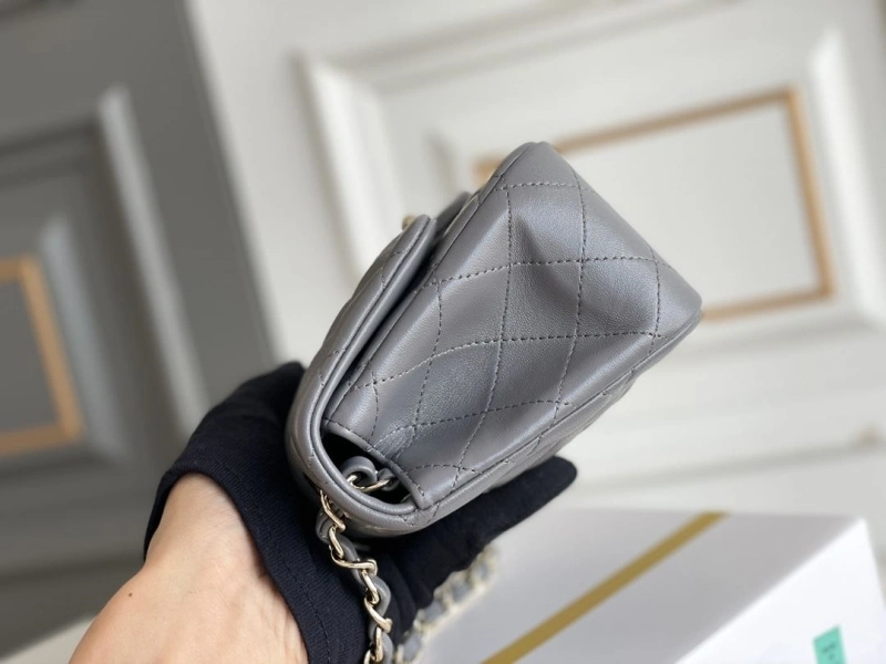 Ch**el cf series bags 4345d-0072