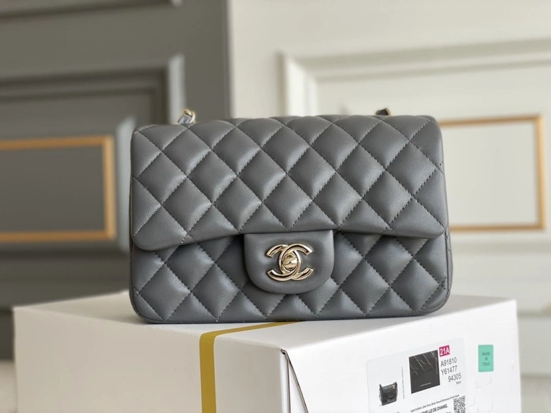 Ch**el cf series bags 4345d-0073