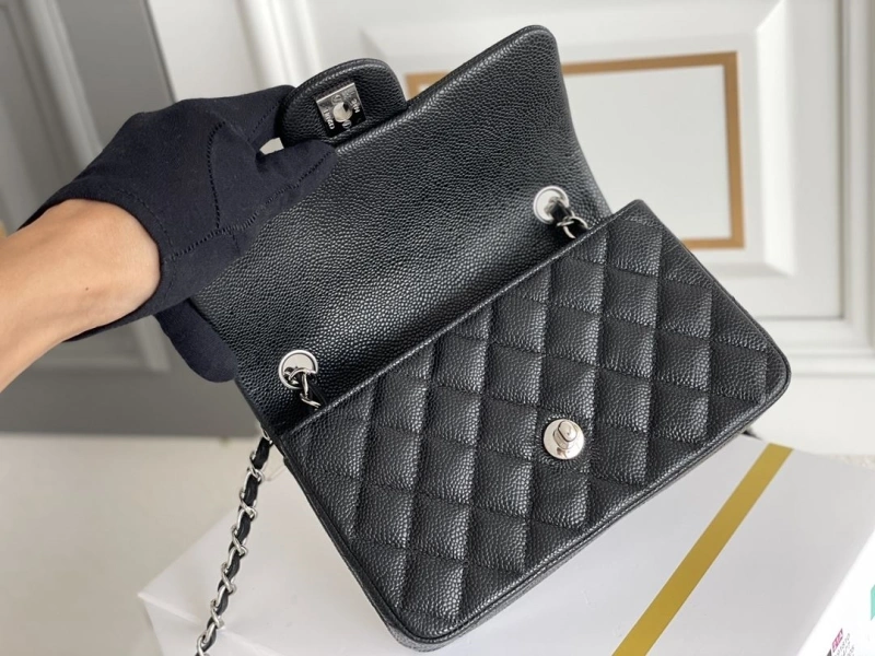 Ch**el cf series bags 4345d-0074