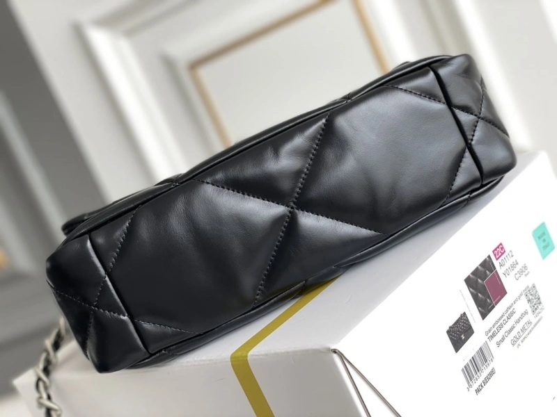Ch**el 19 bags 4345d-0083