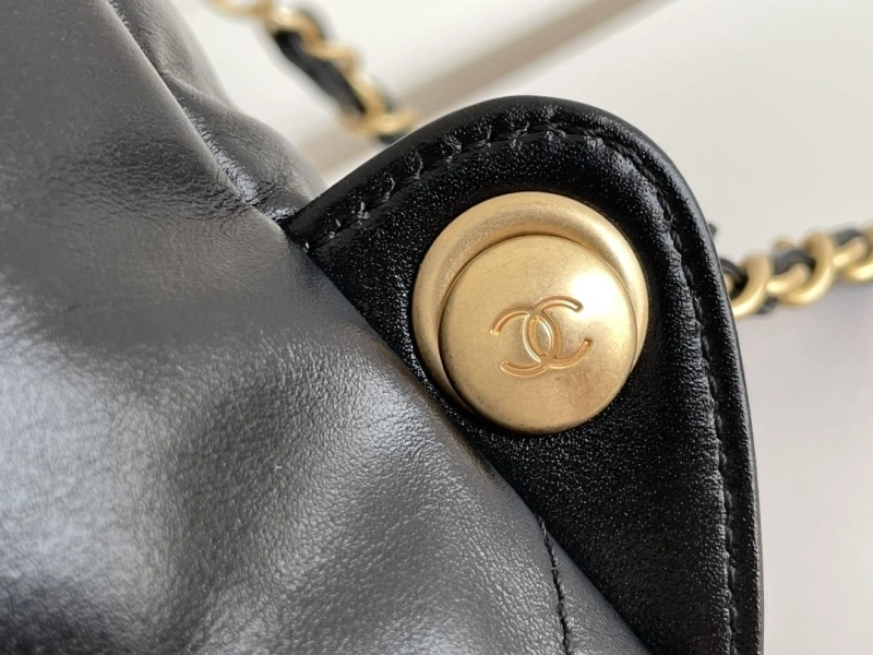 Ch**el backpacks 4345d-0095