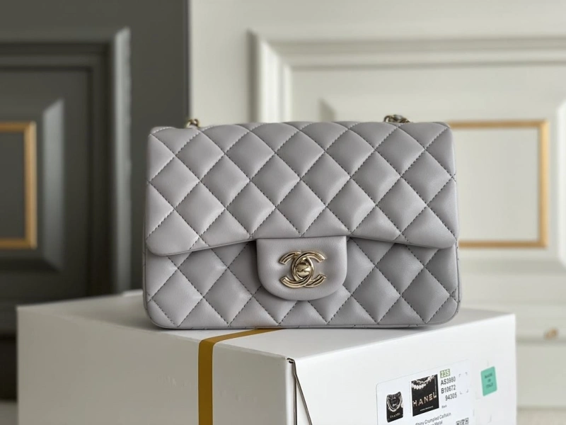 Ch**el cf series bags 4345d-0097