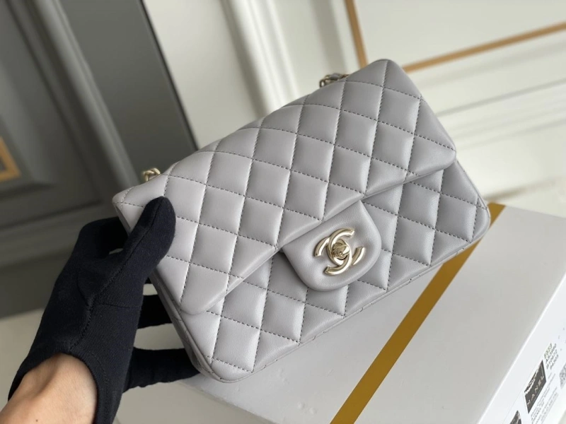 Ch**el cf series bags 4345d-0097