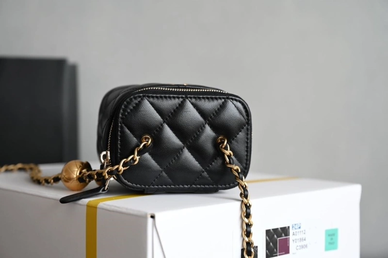 Ch**el cosmetic bags 4345d-0118