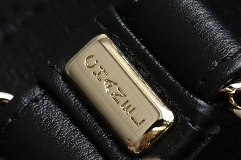 Ch**el backpacks 4345d-0134