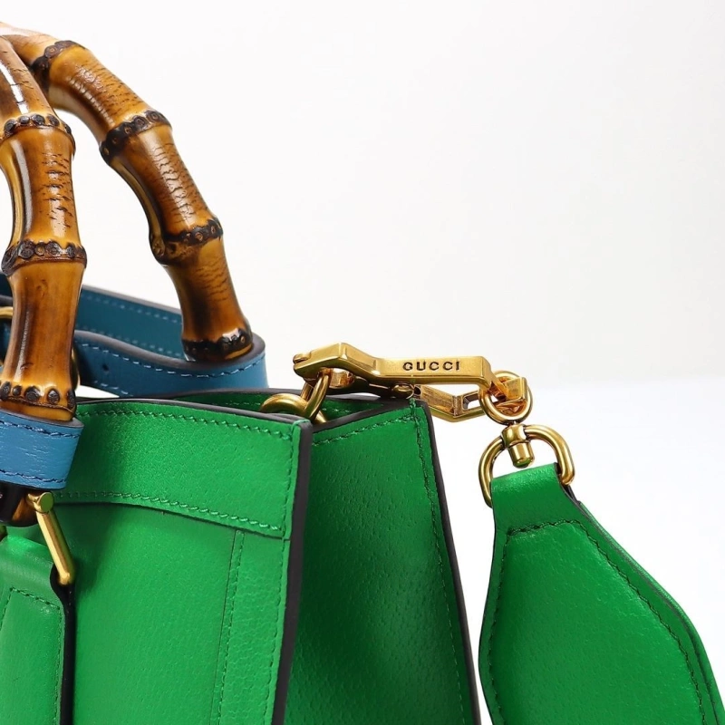 Gvc*1 top handle bags 4360c-0010