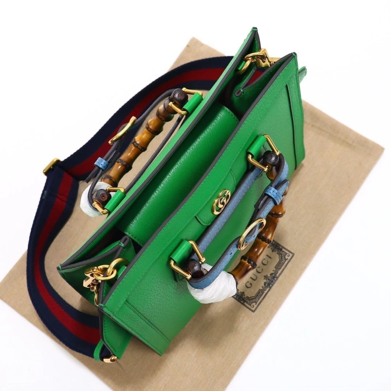 Gvc*1 top handle bags 4360c-0010