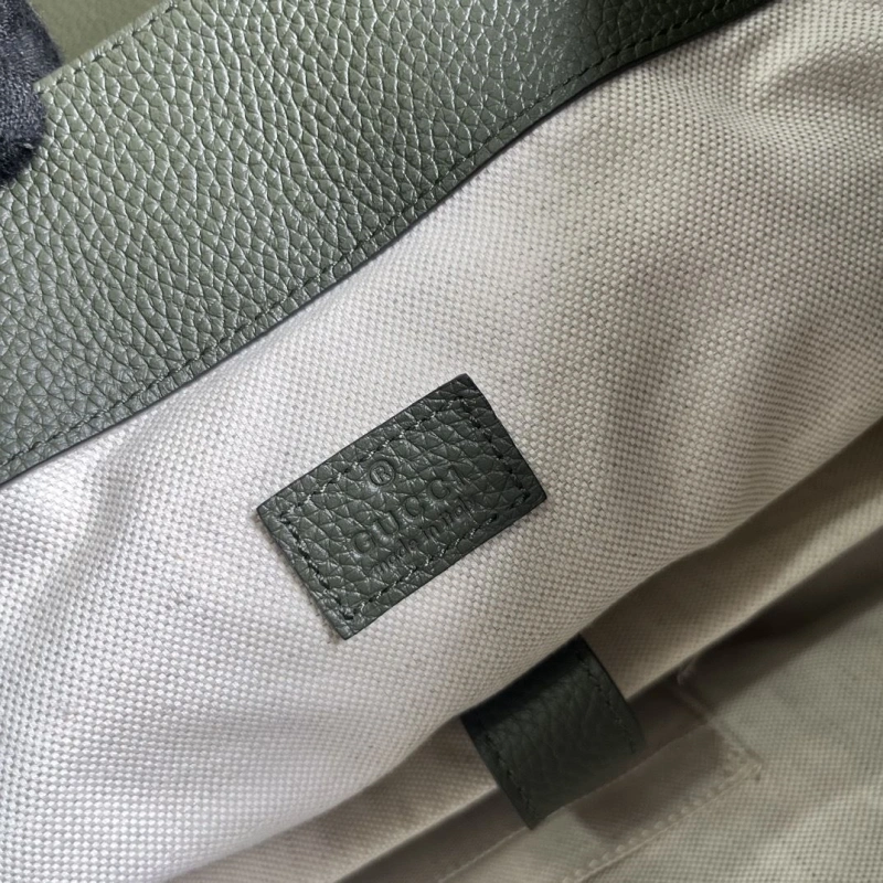 Gvc*1 backpacks 4360c-0334