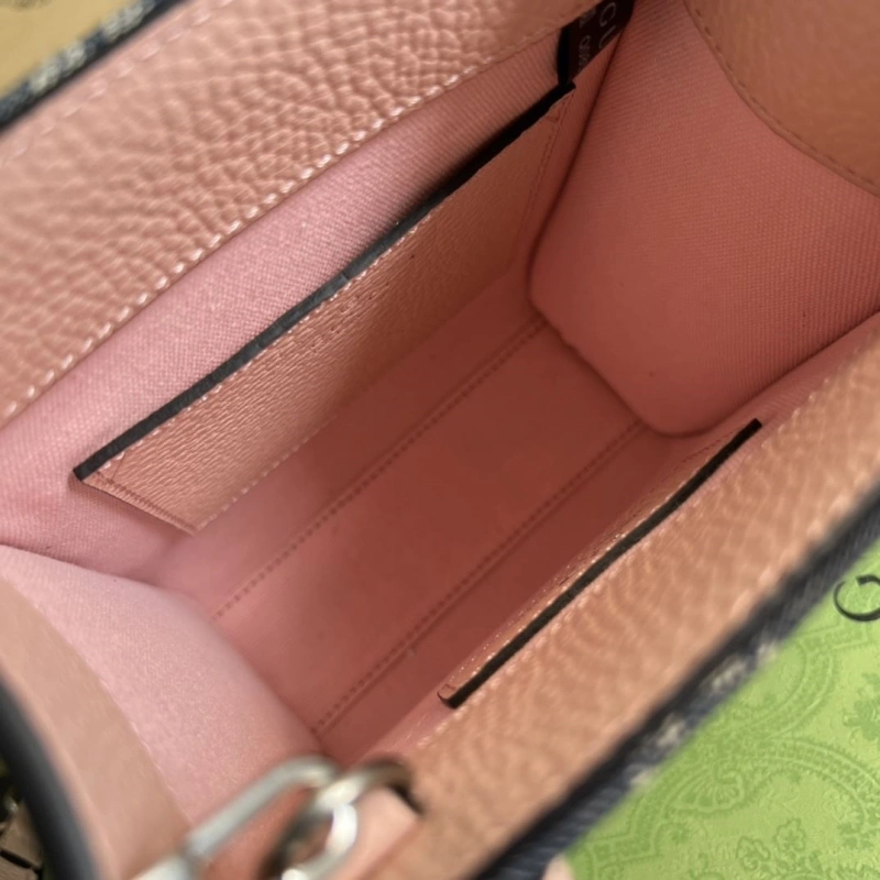 Gvc*1 top handle bags 4360c-0342