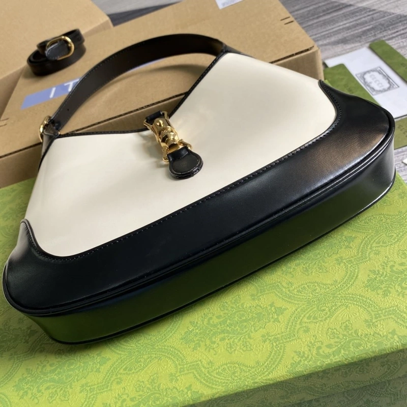 Gvc*1 top handle bags 4360c-0367