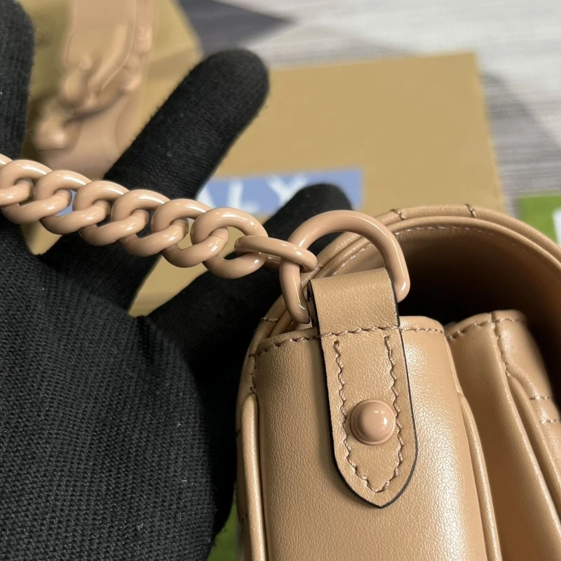 Gvc*1 top handle bags 4360c-1376