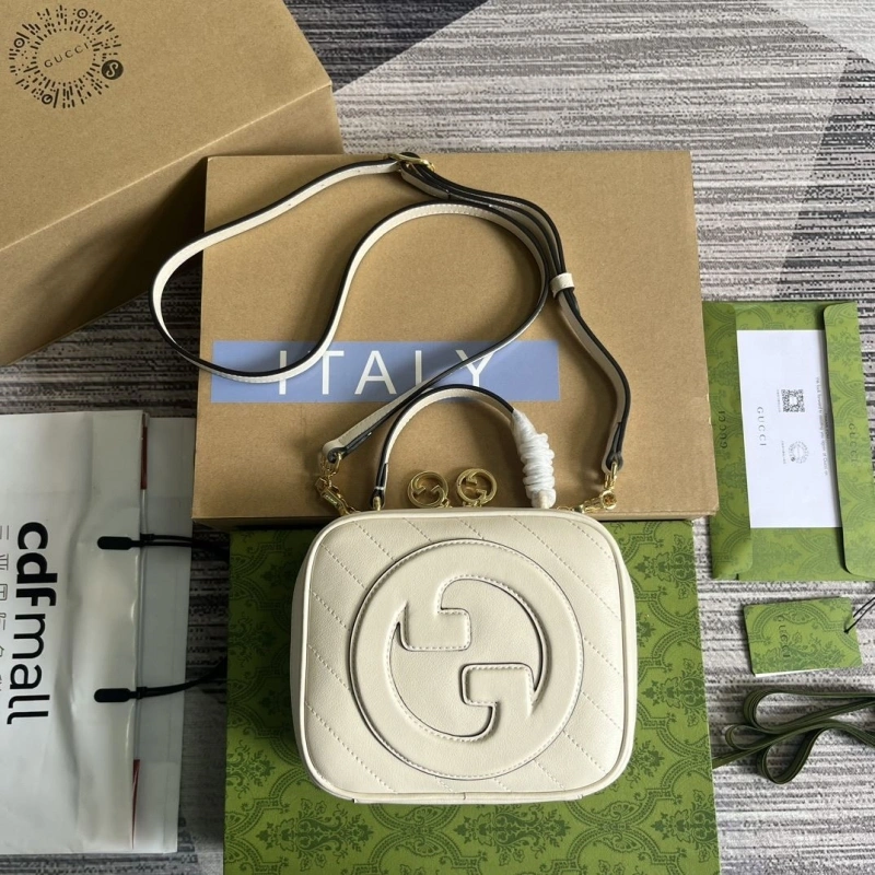 Gvc*1 top handle bags 4360c-1786