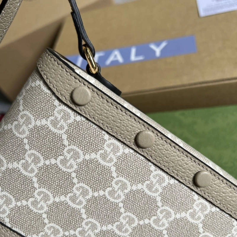 Gvc*1 satchel bags 4360c-1795