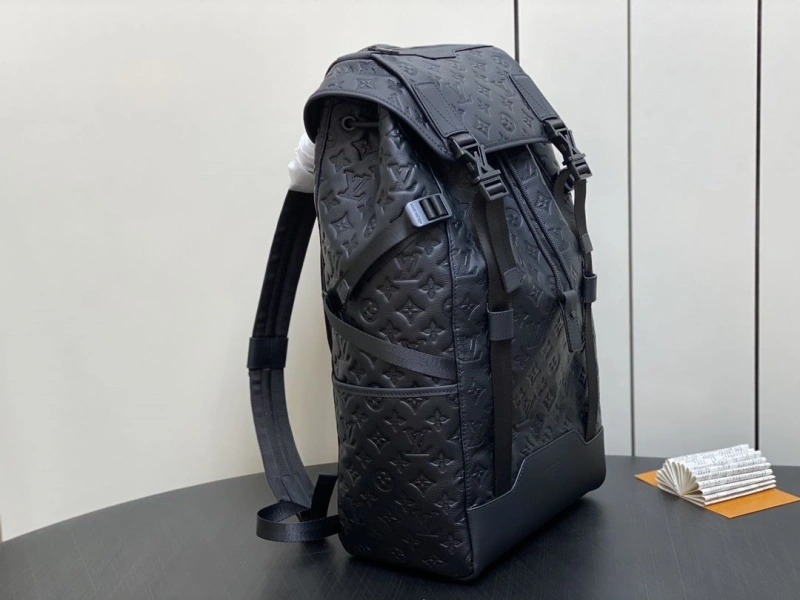 LV Backpacks 4365A-0049