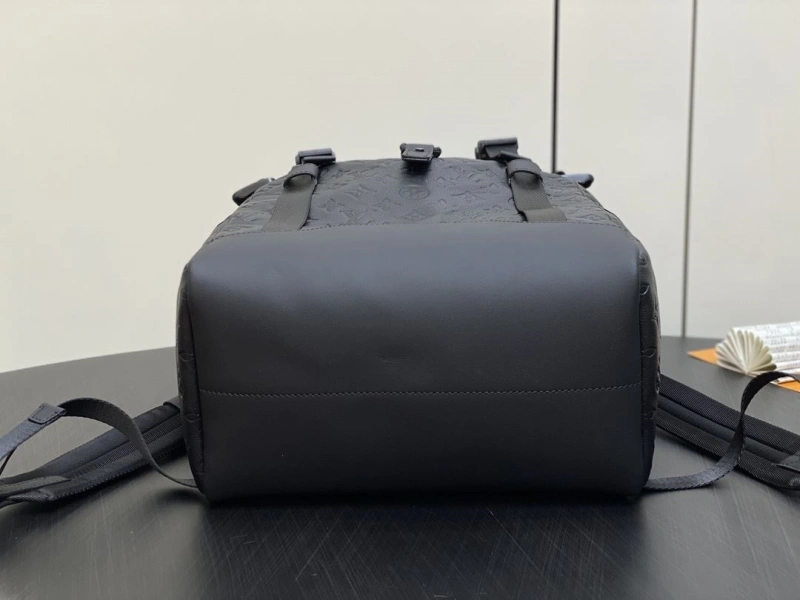 LV Backpacks 4365A-0049