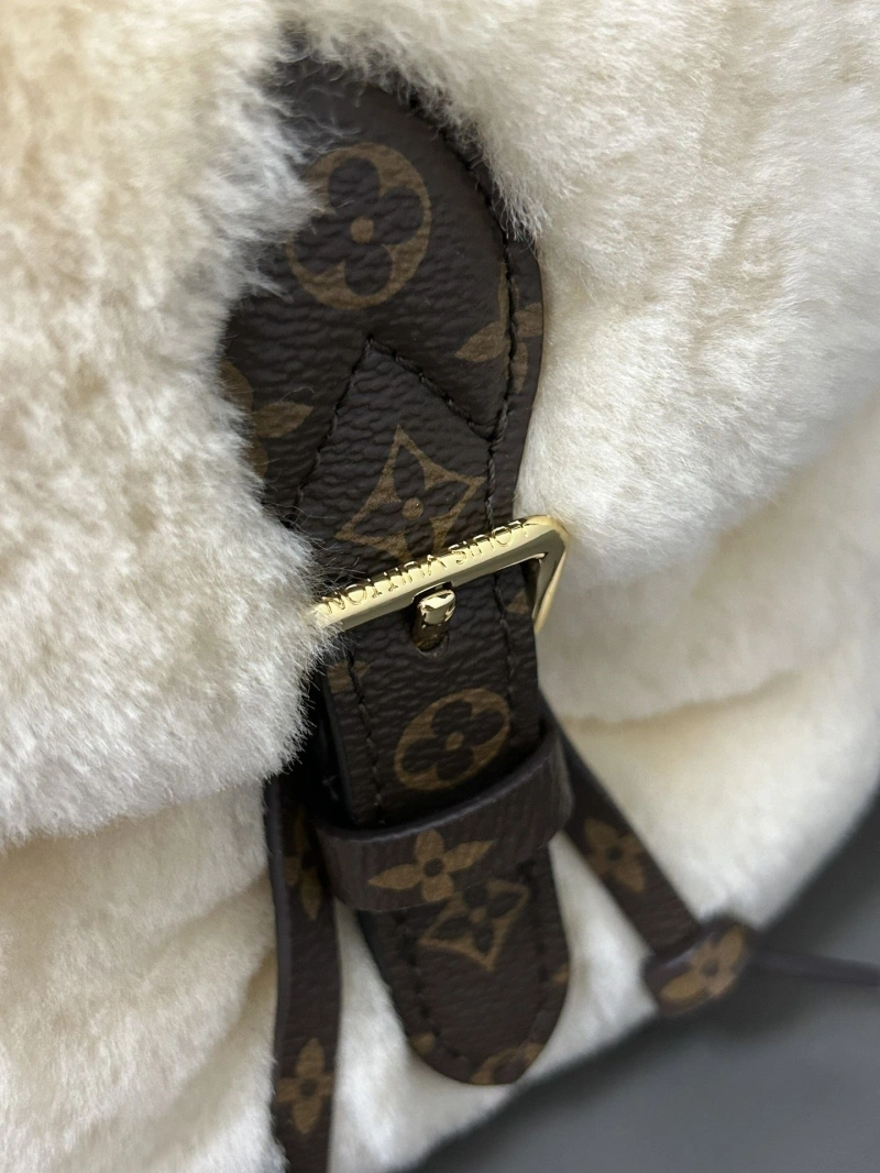 LV Backpacks 4365A-0083