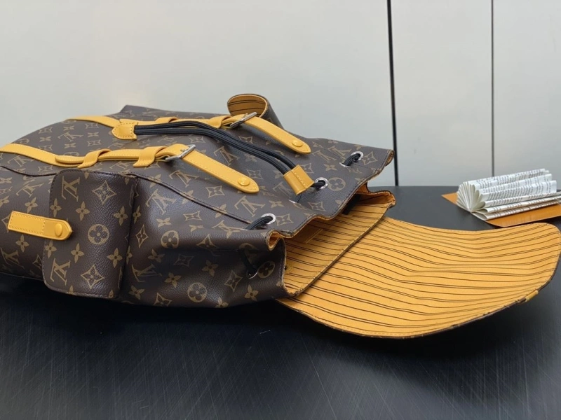 LV Backpacks 4365A-0123