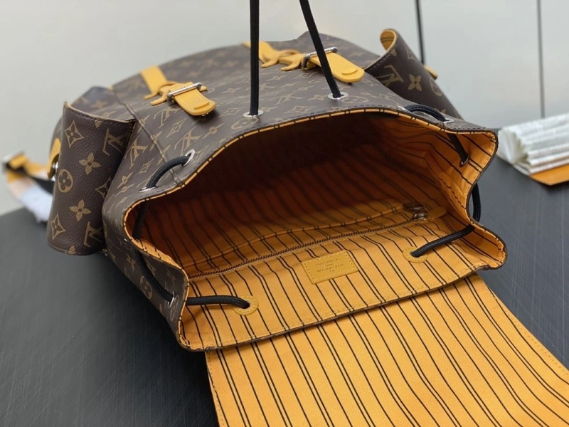 LV Backpacks 4365A-0123