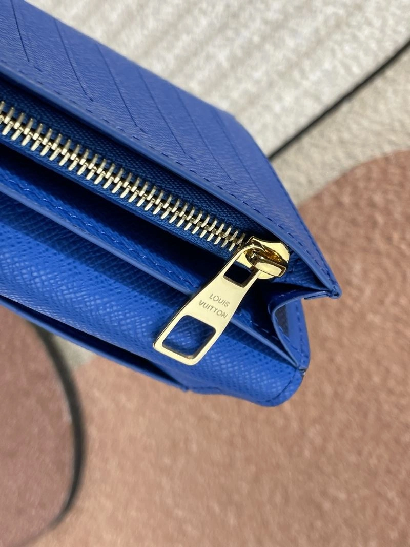 LV Wallets 4365F-0030