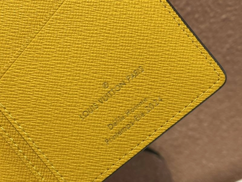 LV Wallets 4365F-0031