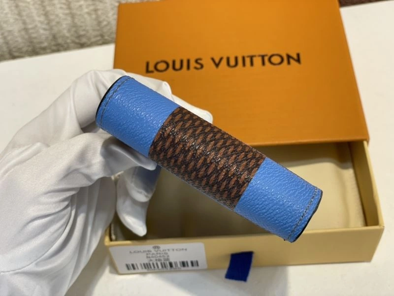 LV Wallets 4365F-0036