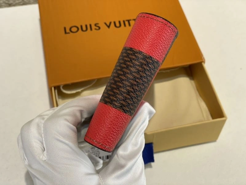LV Wallets 4365F-0037