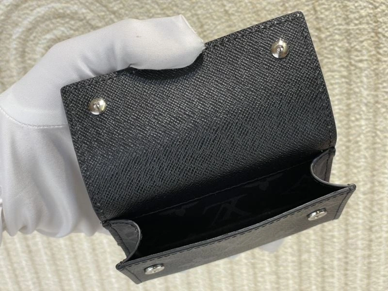 LV Wallets 4365F-0040