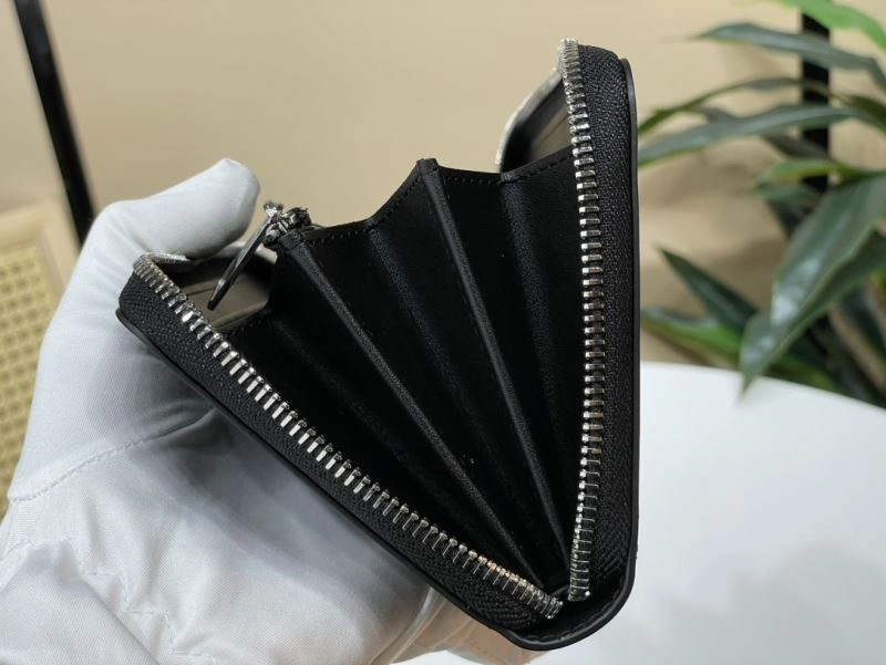 LV Wallets 4365F-0052