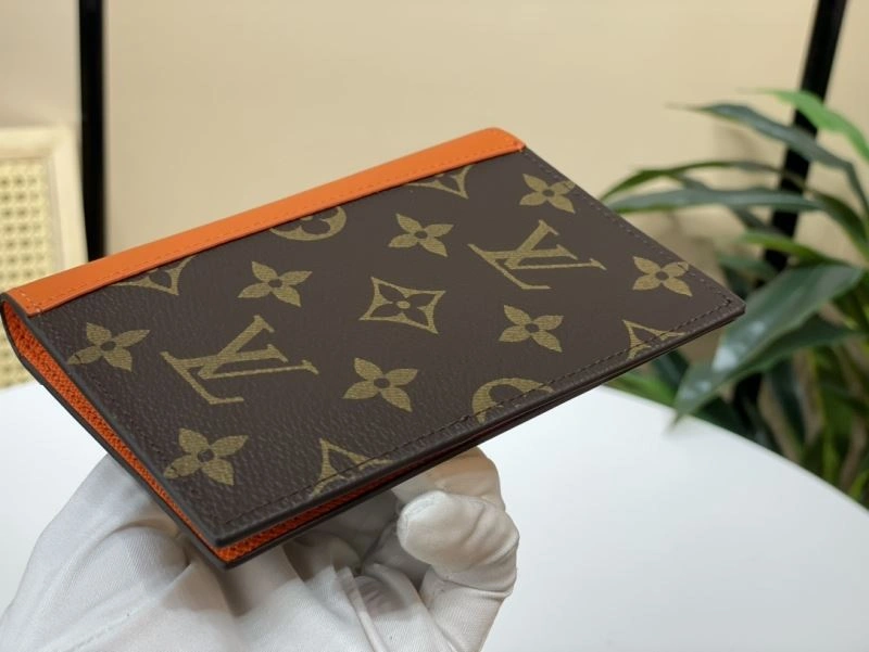 LV Wallets 4365F-0053