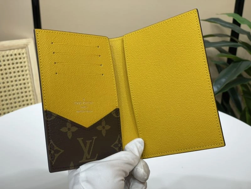 LV Wallets 4365F-0054