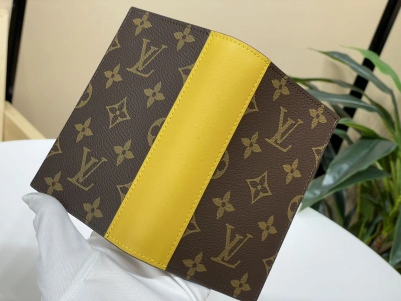LV Wallets 4365F-0054