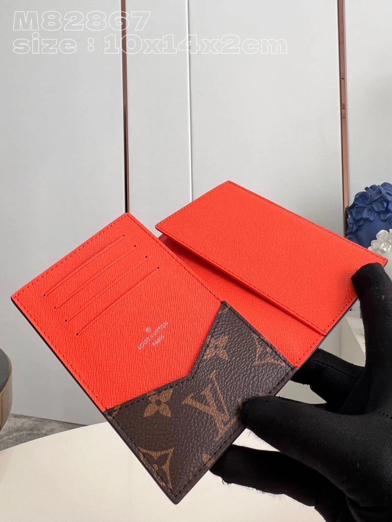 LV Wallets 4365F-0092
