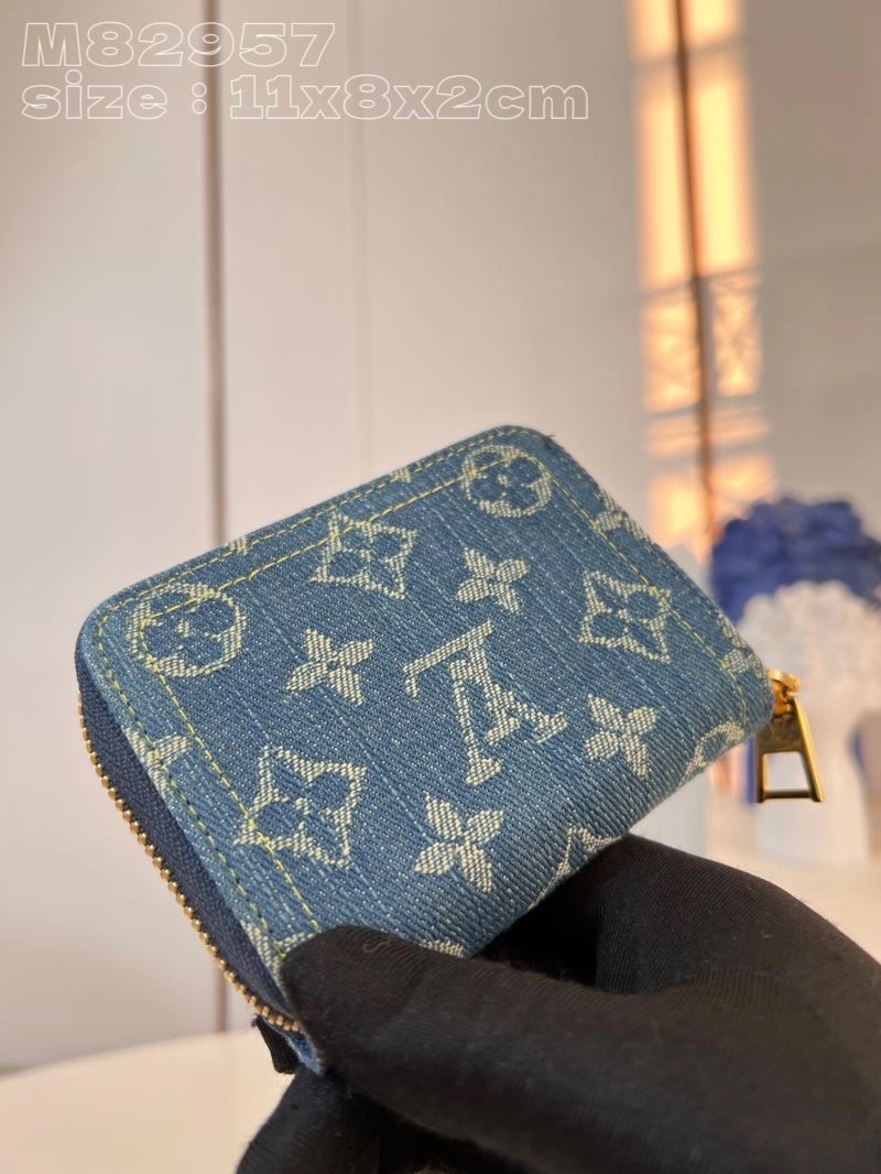 LV Wallets 4365F-0135