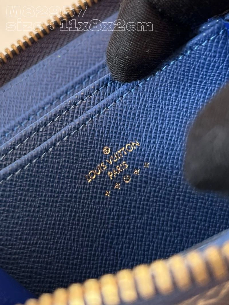 LV Wallets 4365F-0135