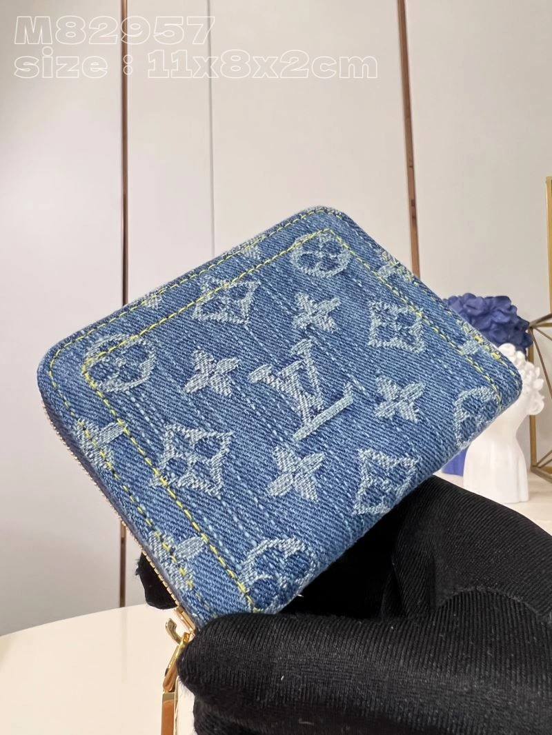 LV Wallets 4365F-0152