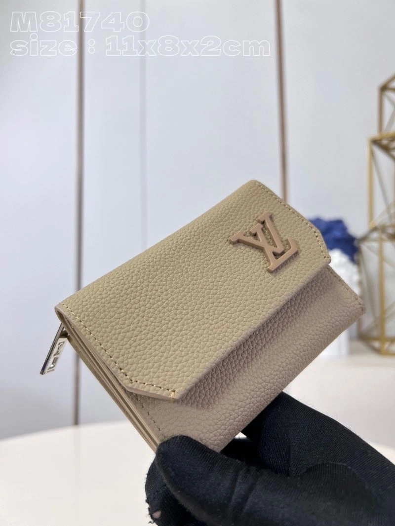 LV Wallets 4365F-0158