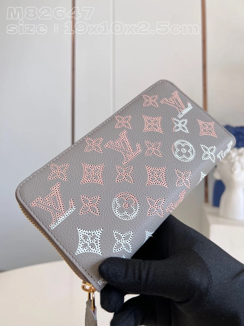 LV Wallets 4365F-0195