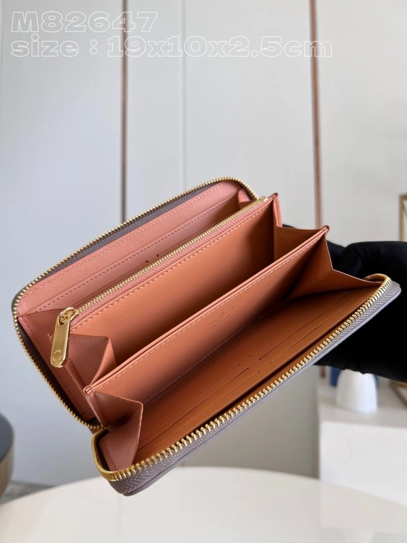 LV Wallets 4365F-0195