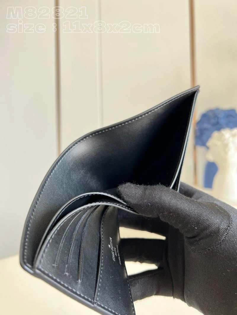 LV Wallets 4365F-0209