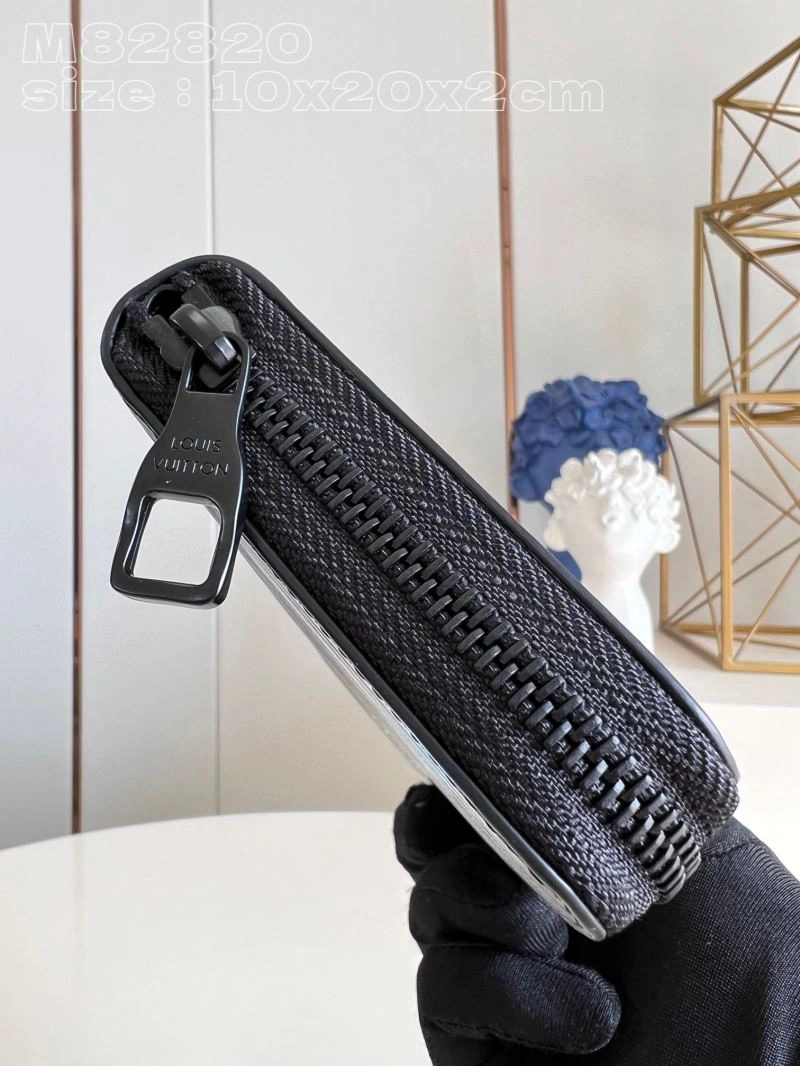 LV Wallets 4365F-0211