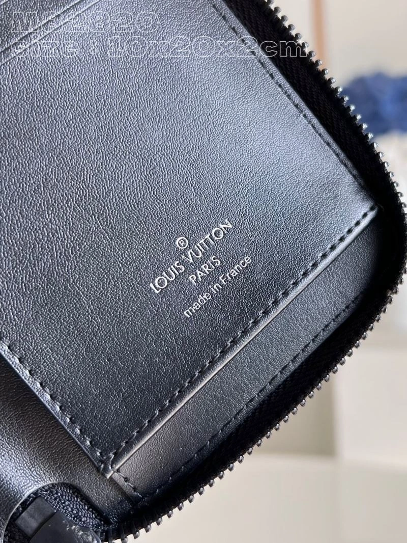 LV Wallets 4365F-0211