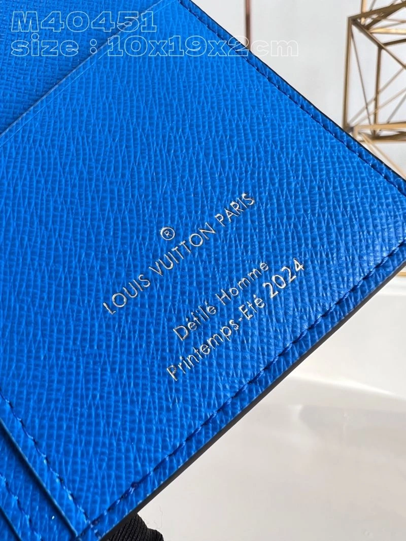 LV Wallets 4365F-0220